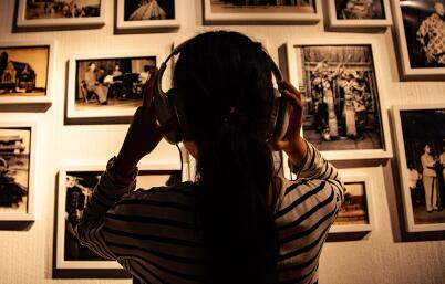 猫吟ASMR定制小说有声读物 | 治愈系主播助眠音声作品【2首】