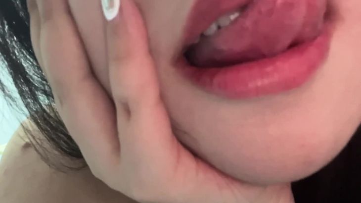 [斗鱼小卉君]ASMR飞机专属哄睡福利 1