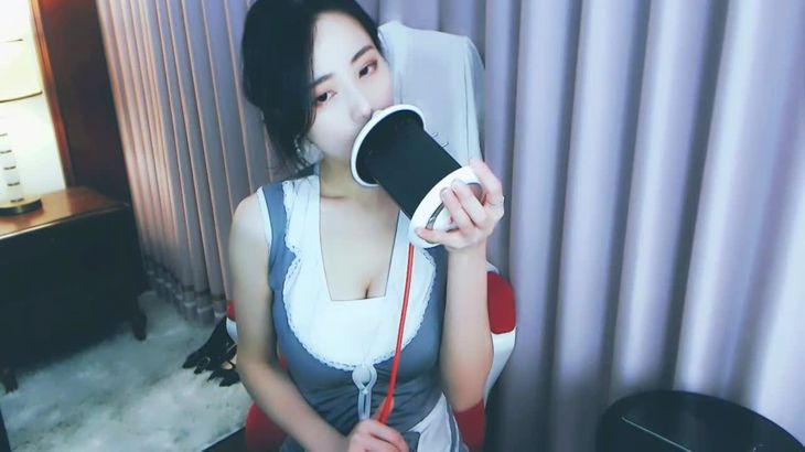 斗鱼宛妹wm火箭定制福利 女仆磨豆浆