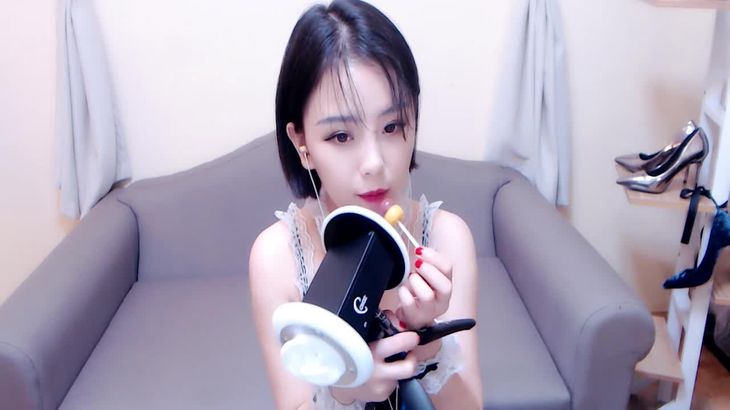 白丝女仆的专属asmr福利 白丝女仆的专属asmr福利