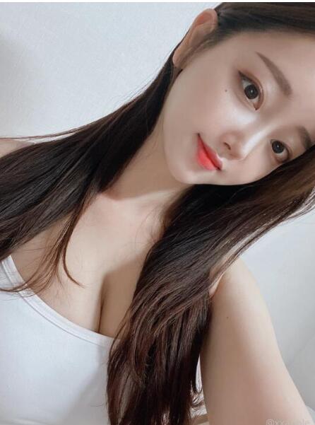 韩国ASMR主播xxapple_e蜜桃臀特辑｜52P写真+151V助眠音声【背影杀_2.37G】