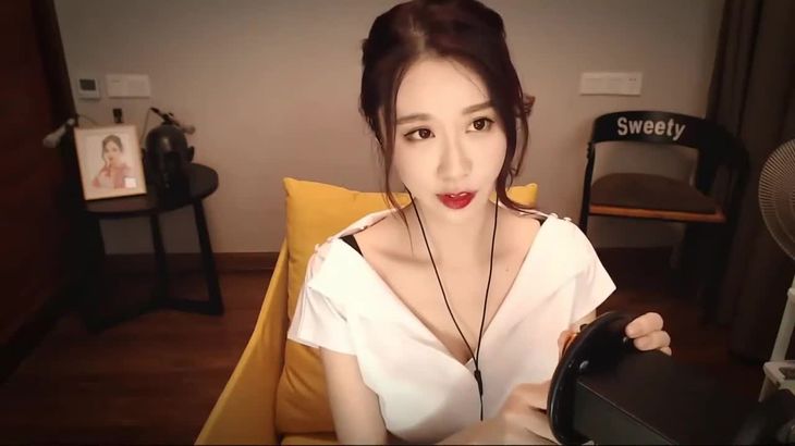 [轩子巨2兔]舒服的按摩变频掏耳 助眠哄睡声控触发音口腔音