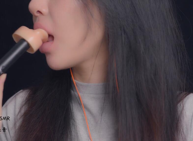 小萌ASMR 湿润的耳部清洁丨口腔音